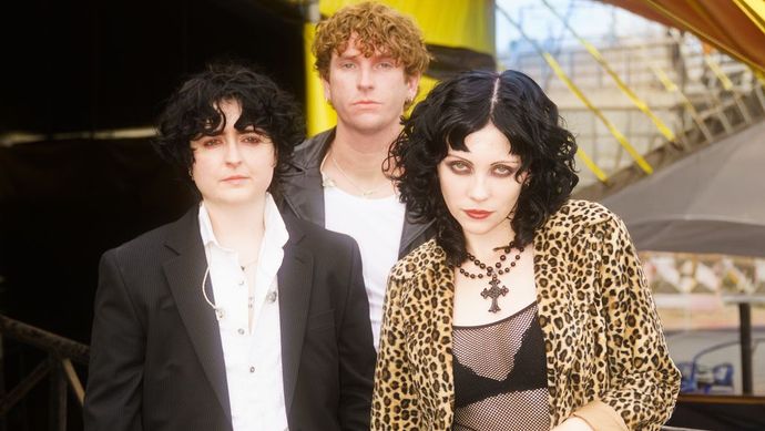 Pale Waves