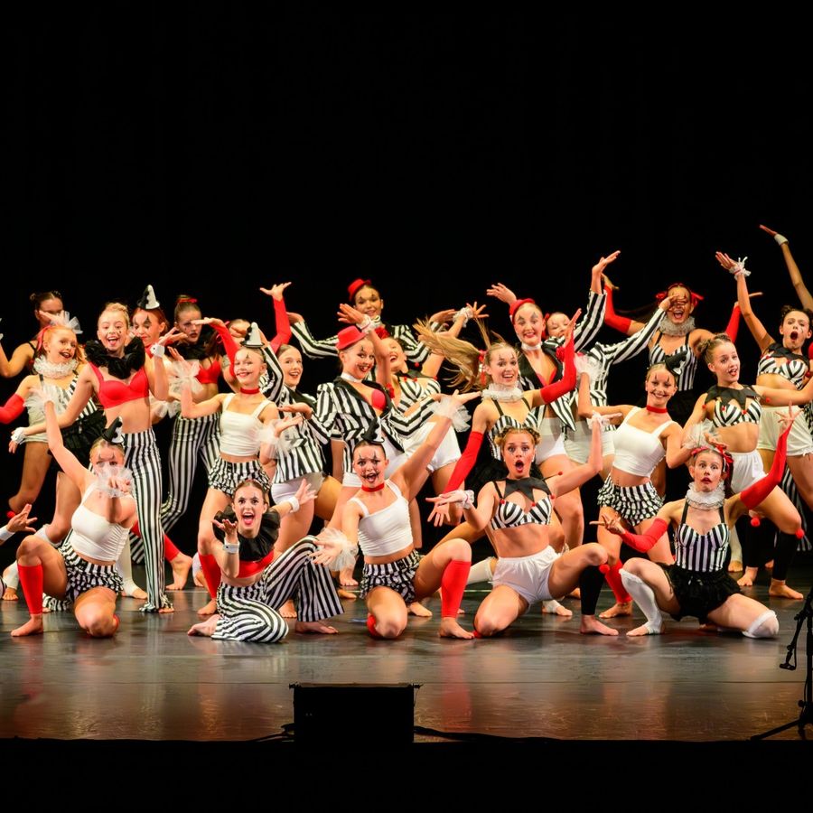 Kathleen Knox School of Dance presents THAT'S ENTERTAINMENT